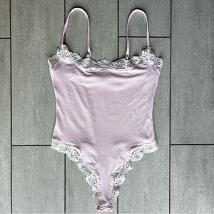SKIMS Fits Everybody Lace Cami Bodysuit Cherry Blossom Pink Women Size XS